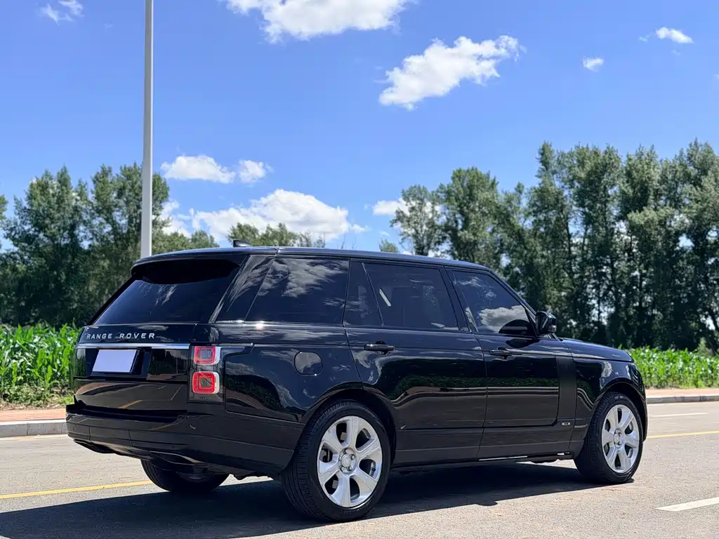 Land Rover Range Rover 2019 — фото 13