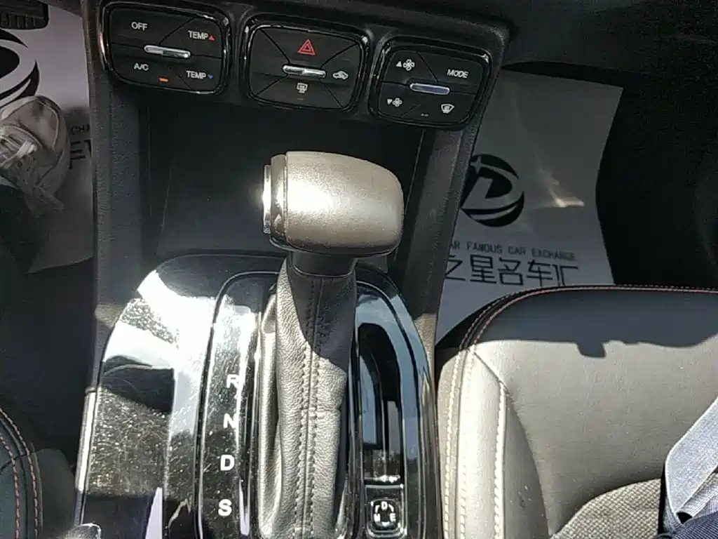 GAC Motor Trumpchi GS3 2019 — фото 14