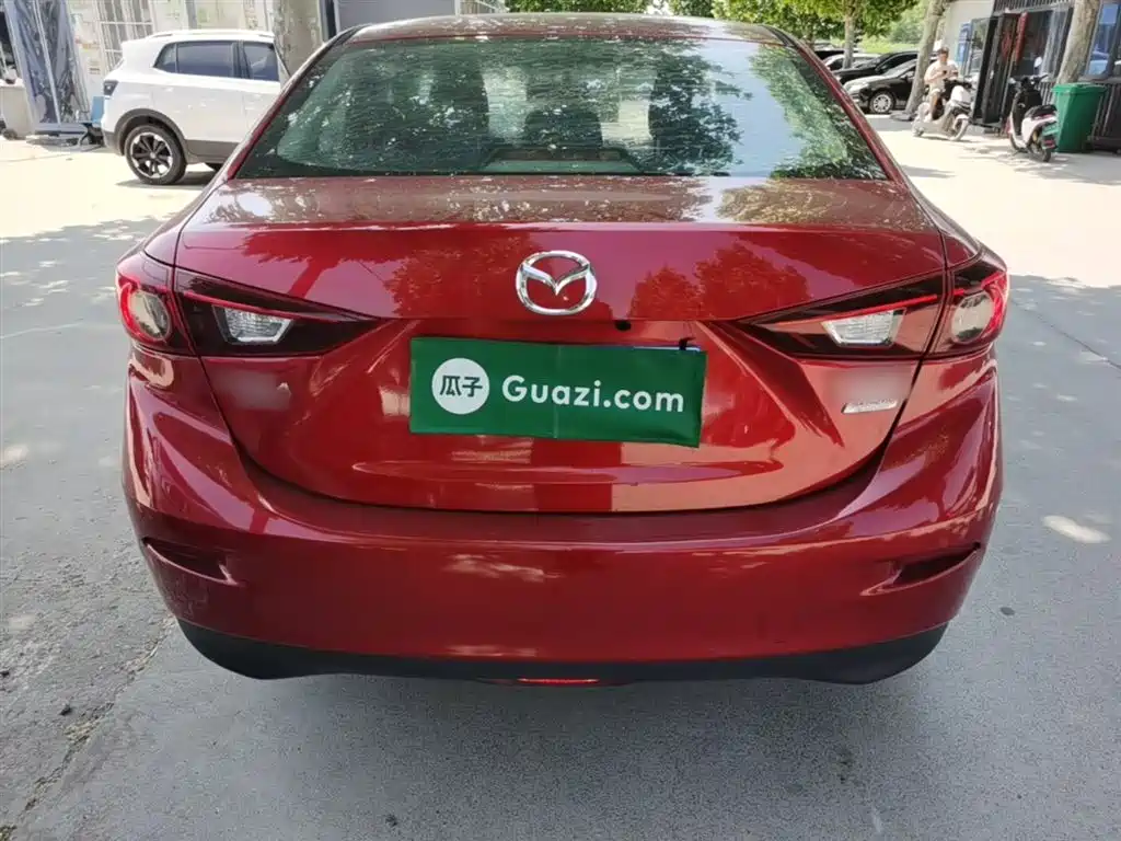 Mazda 3 Axela 2015 — фото 6