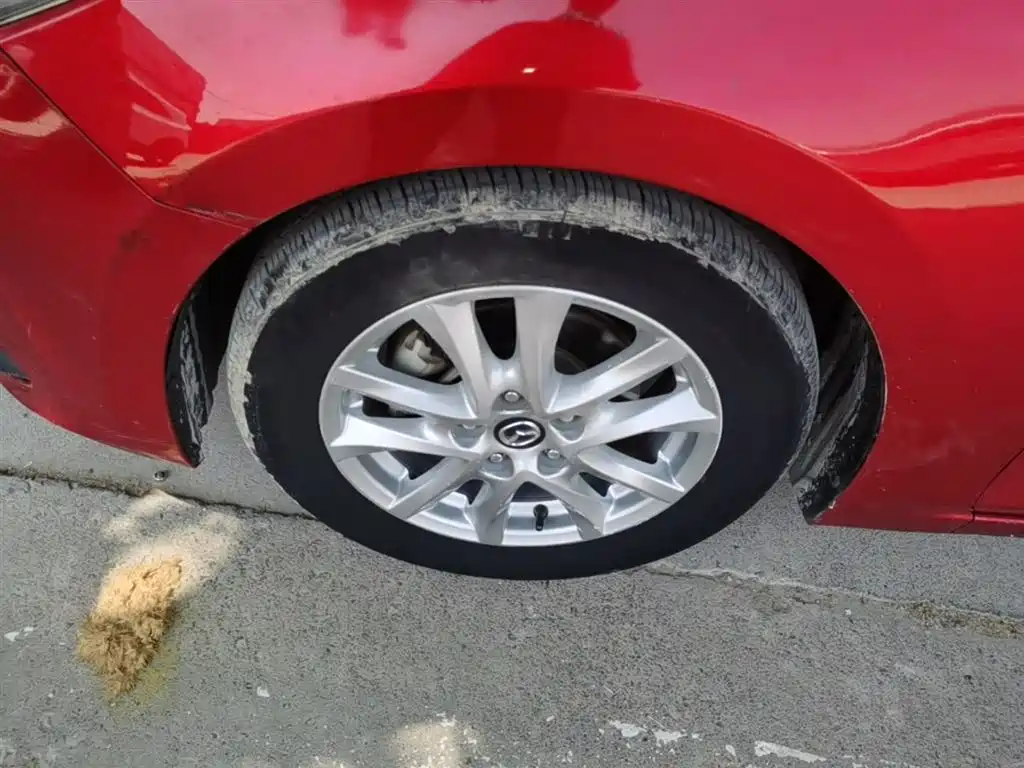 Mazda 3 Axela 2015 — фото 23