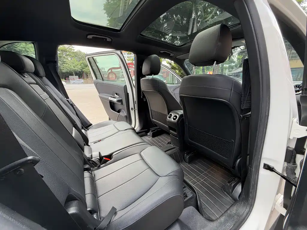 Mercedes-Benz GLB 2020 — фото 10