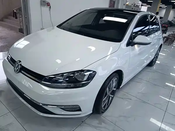 Volkswagen Golf 2020