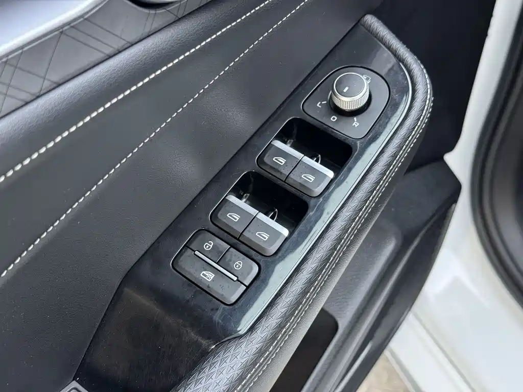 Geely Xingrui 2021 — фото 11