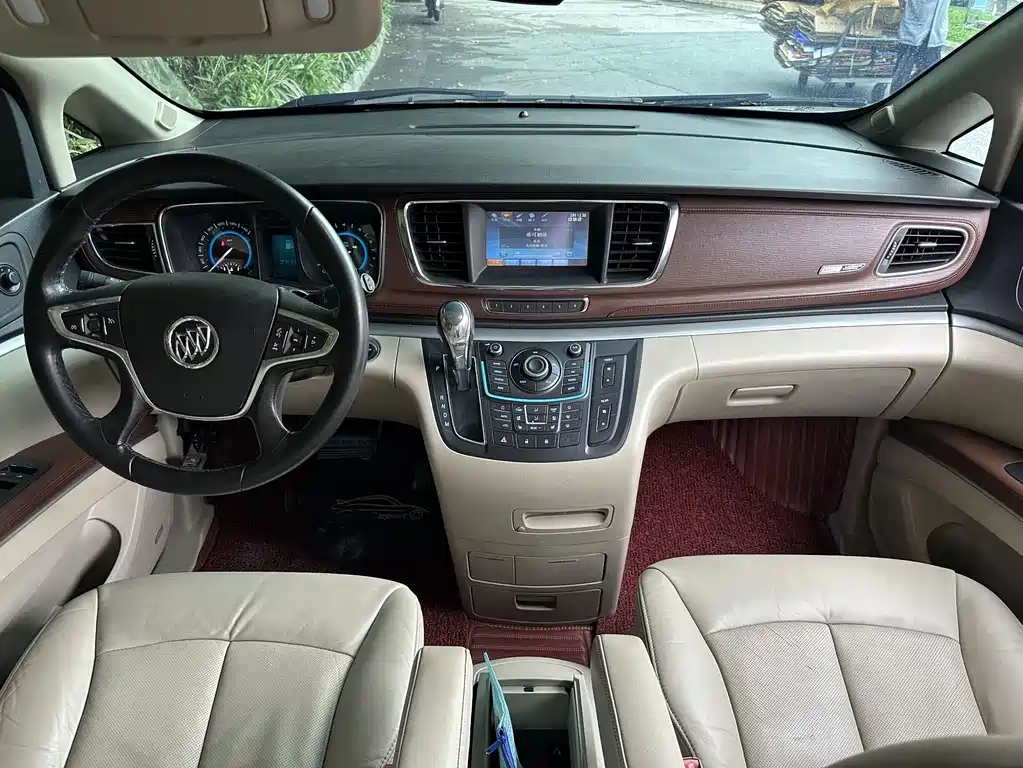 Buick GL8 2014