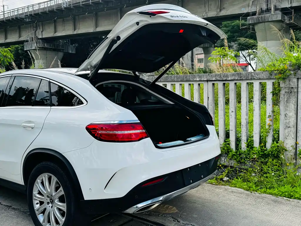 Mercedes-Benz GLE Coupe 2017 — фото 13