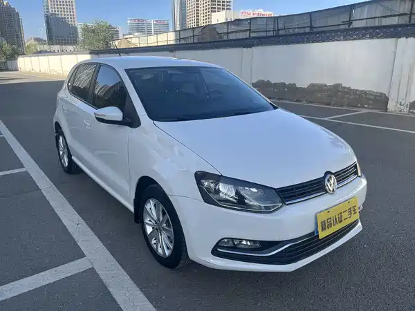 Volkswagen Polo 2016