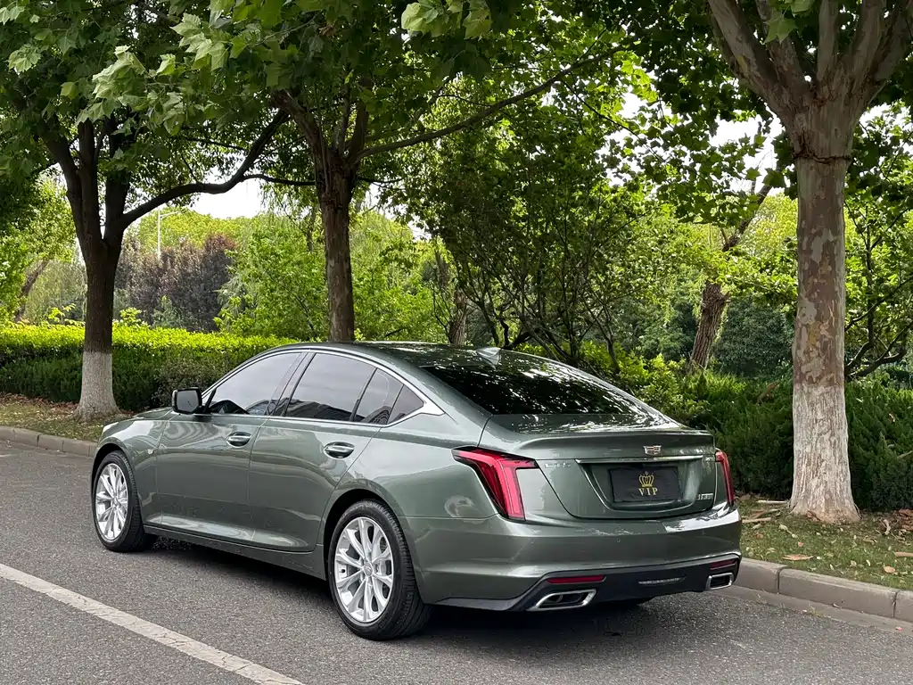 Cadillac CT5 2022 — фото 18