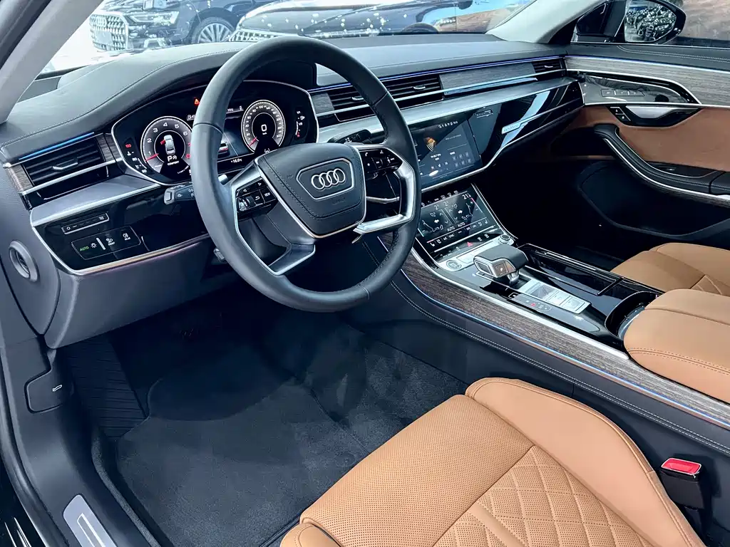 Audi A8 2025