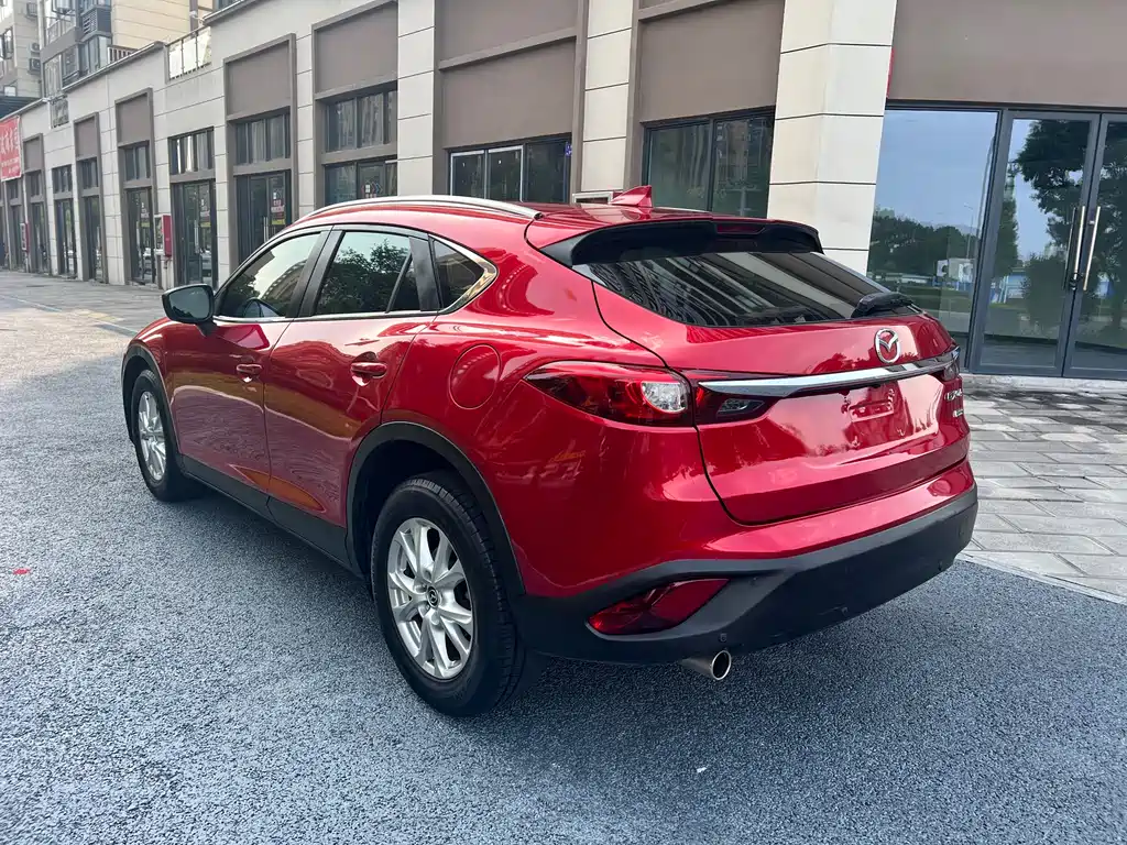 Mazda CX-4 2017 — фото 7