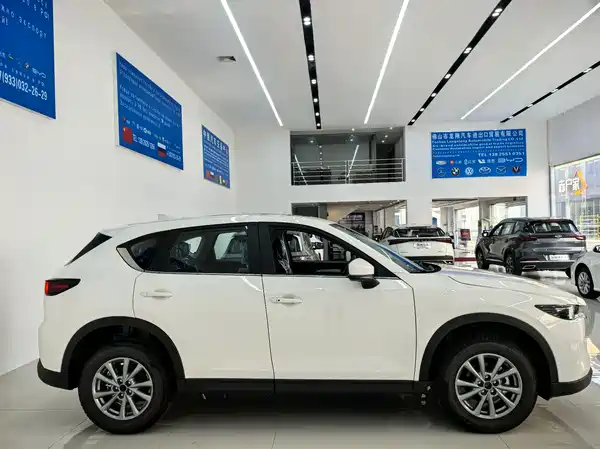 Mazda CX-5 2025