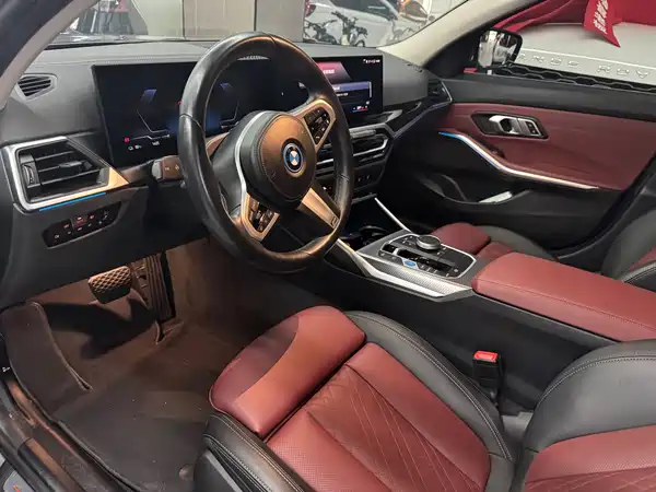 BMW i3 2022