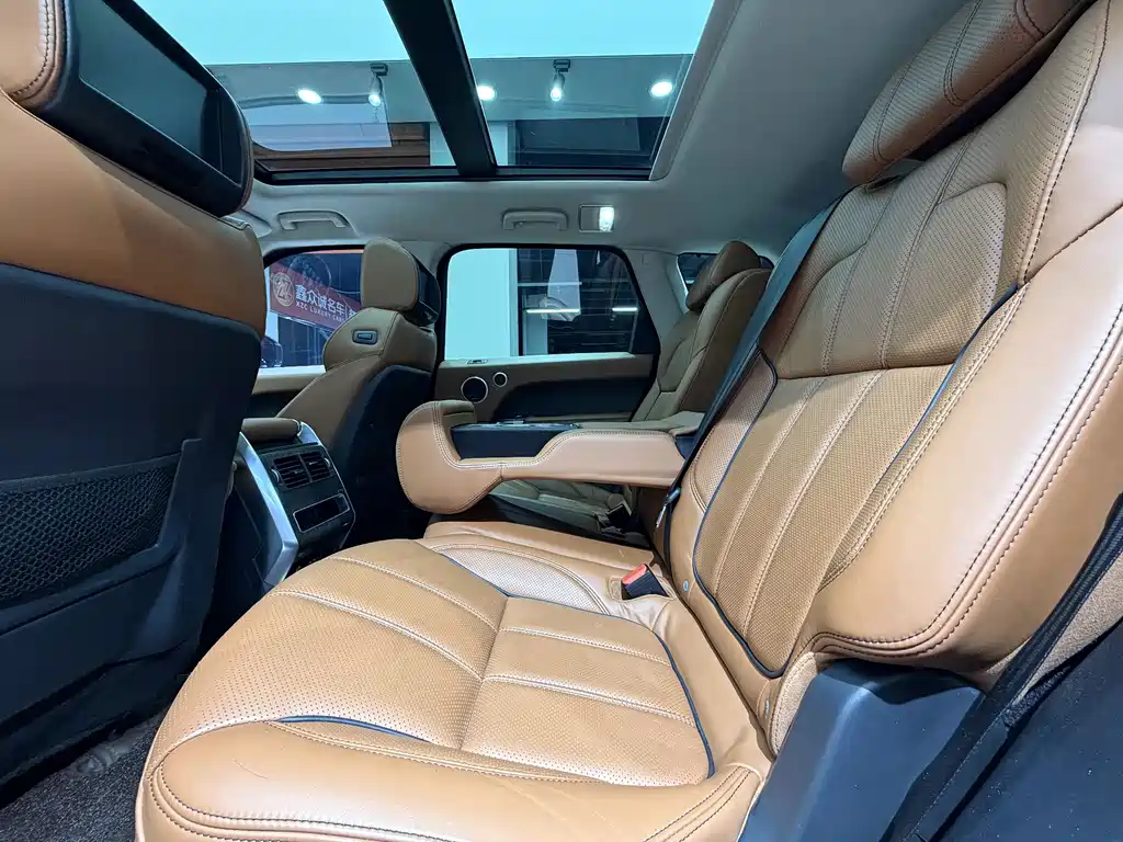 Land Rover Sport 2015 — фото 9