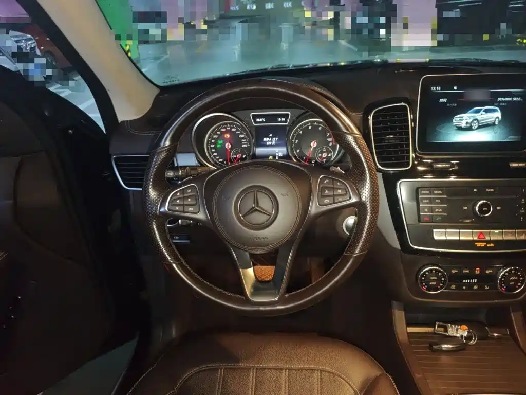 Mercedes-Benz GLS 2016