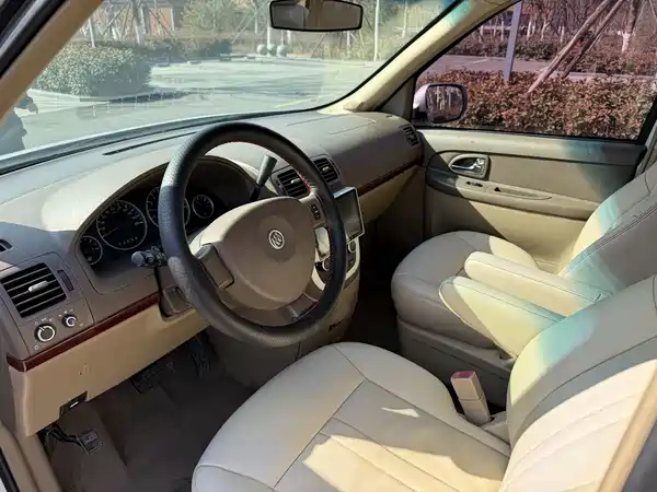 Buick GL8 2014