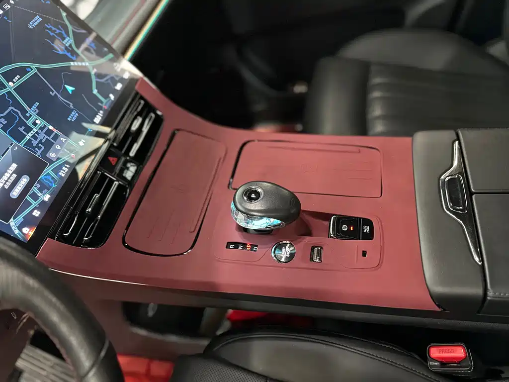 GAC Motor Trumpchi M8 2023 — фото 17