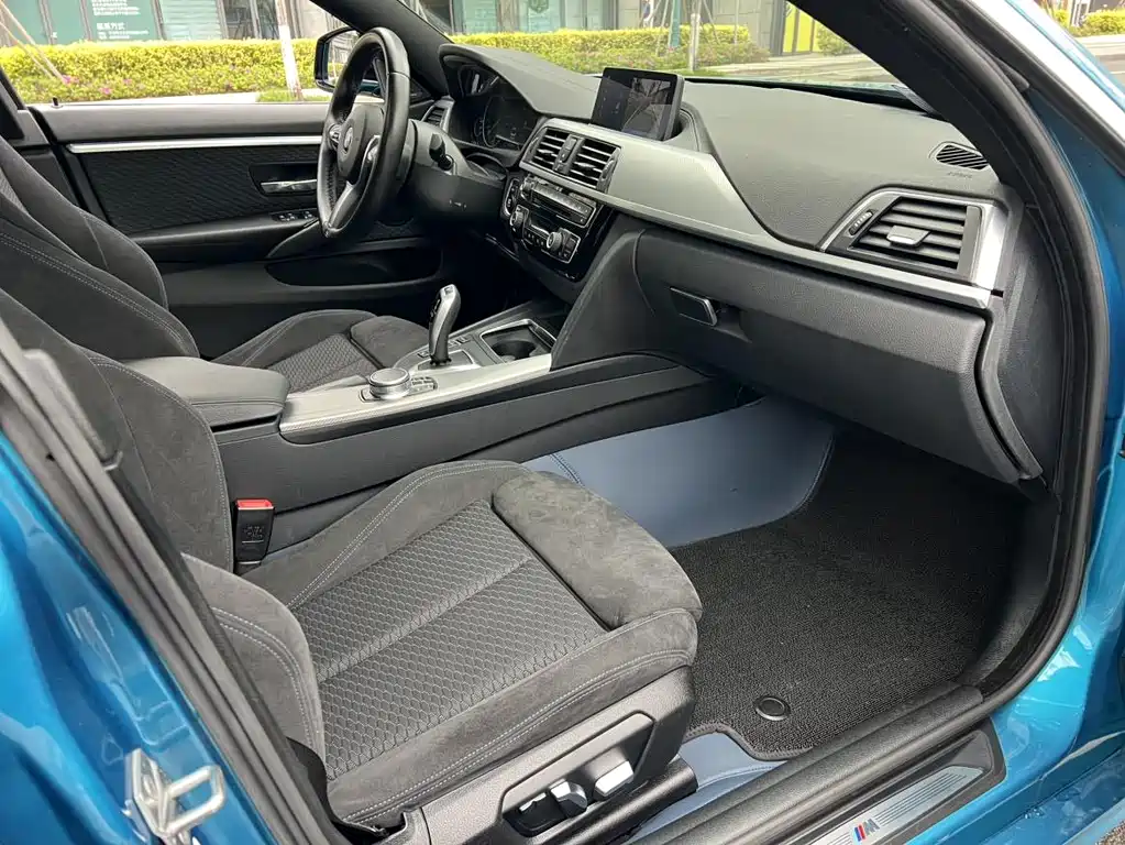 BMW 4 Series 2019 — фото 12