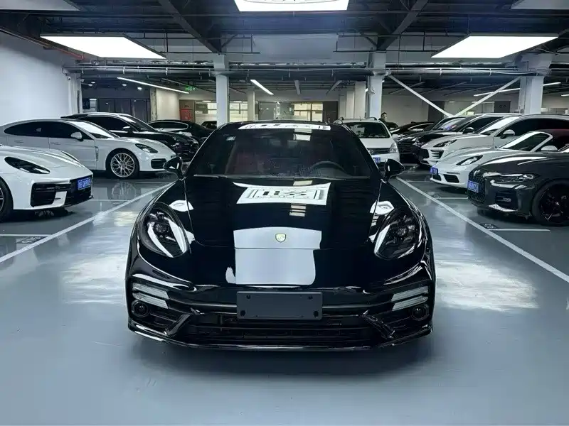 Porsche Panamera 2015 — фото 1