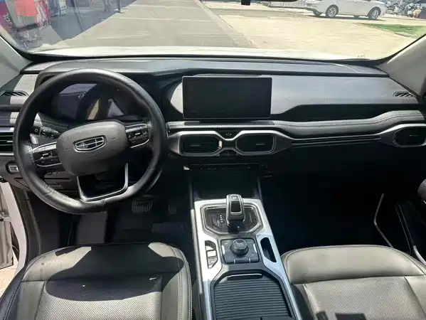 Geely Haoyue 2021