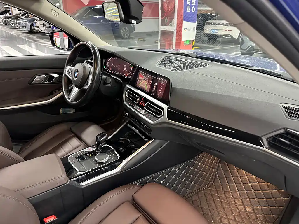 BMW 3 Series 2020 — фото 17