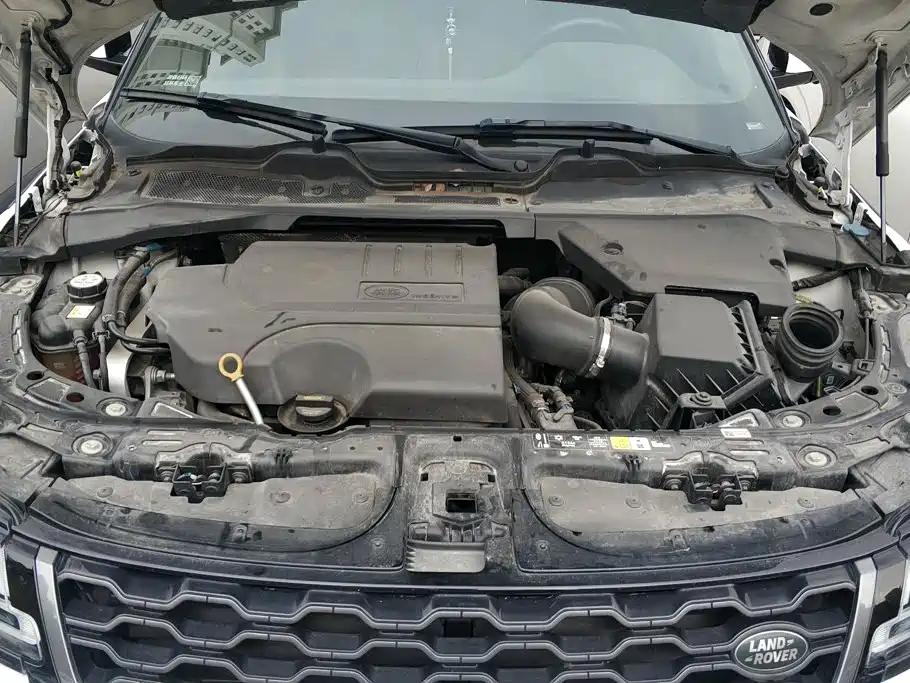 Land Rover Range Rover Evoque 2021 — фото 10
