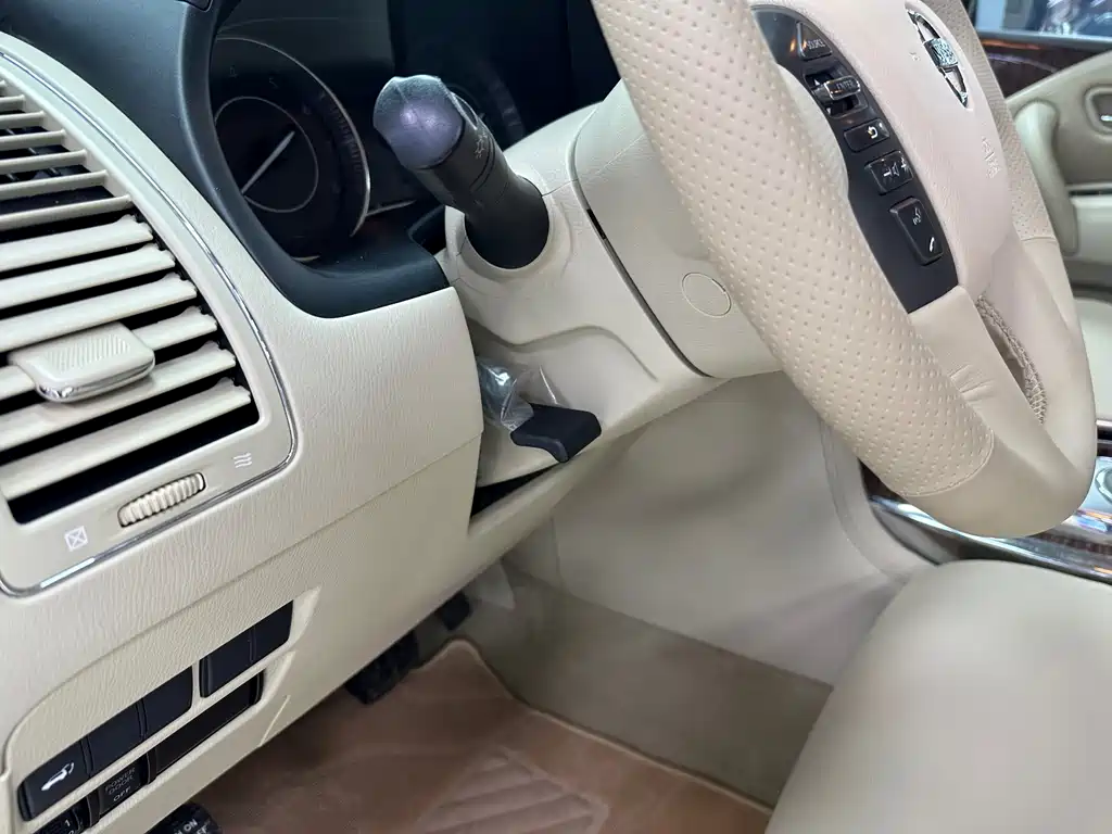 Nissan Patrol 2019 — фото 17