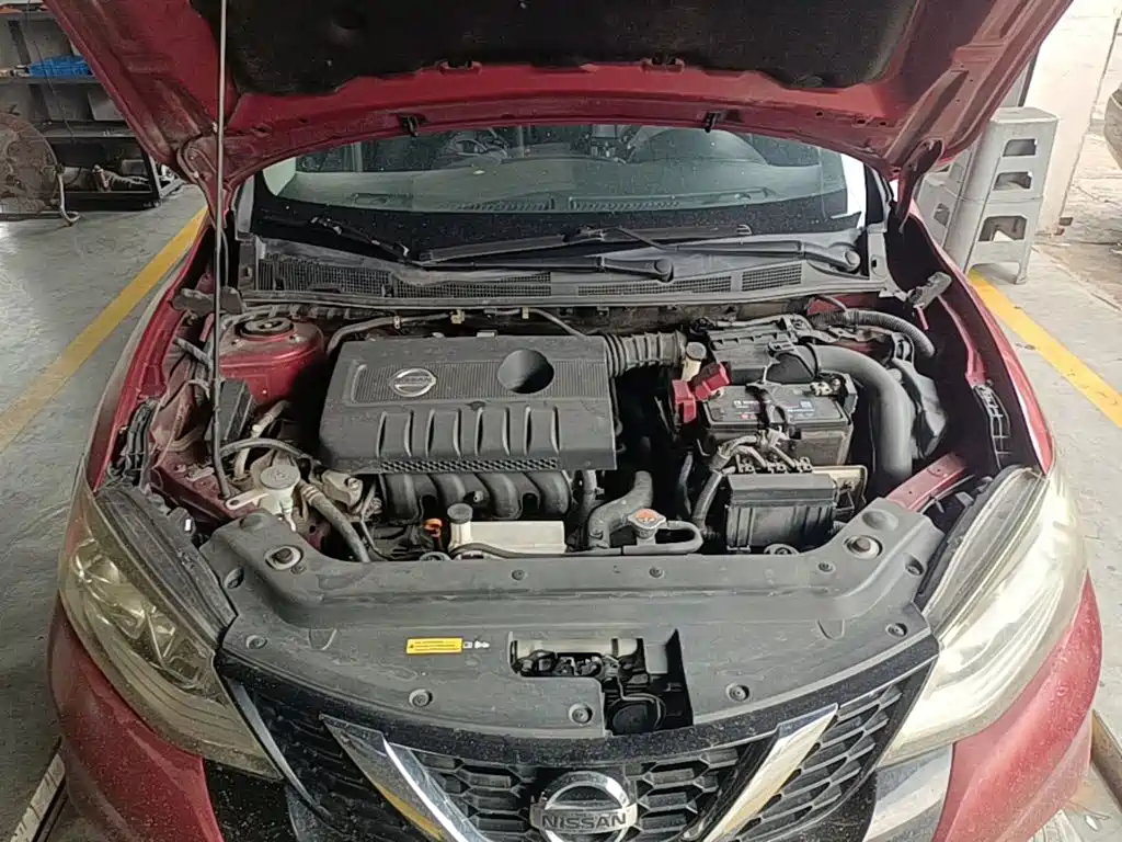 Nissan Tiida 2017 — фото 20