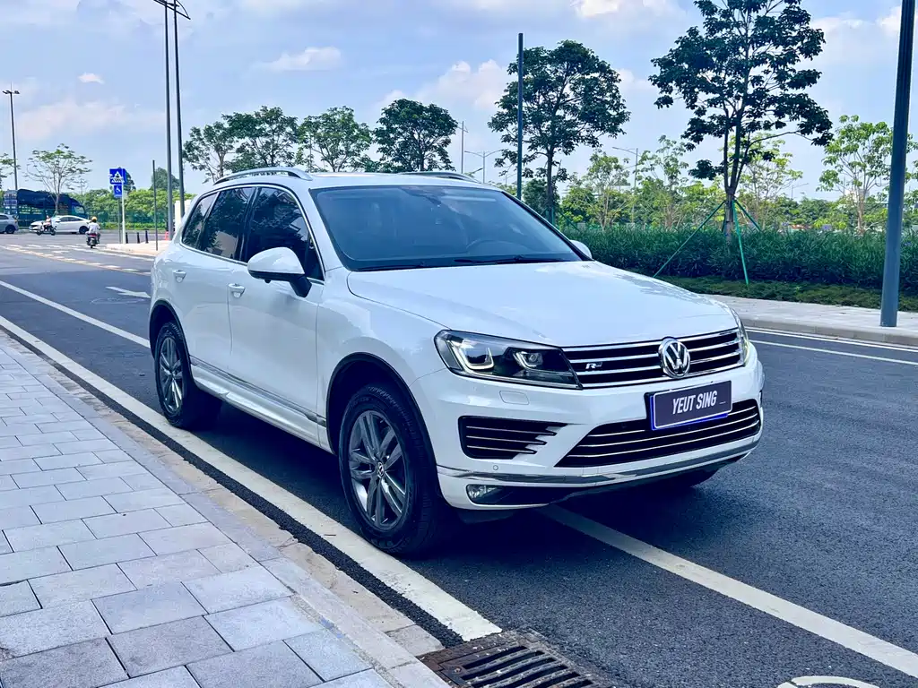 Volkswagen Touareg 2017 — фото 3