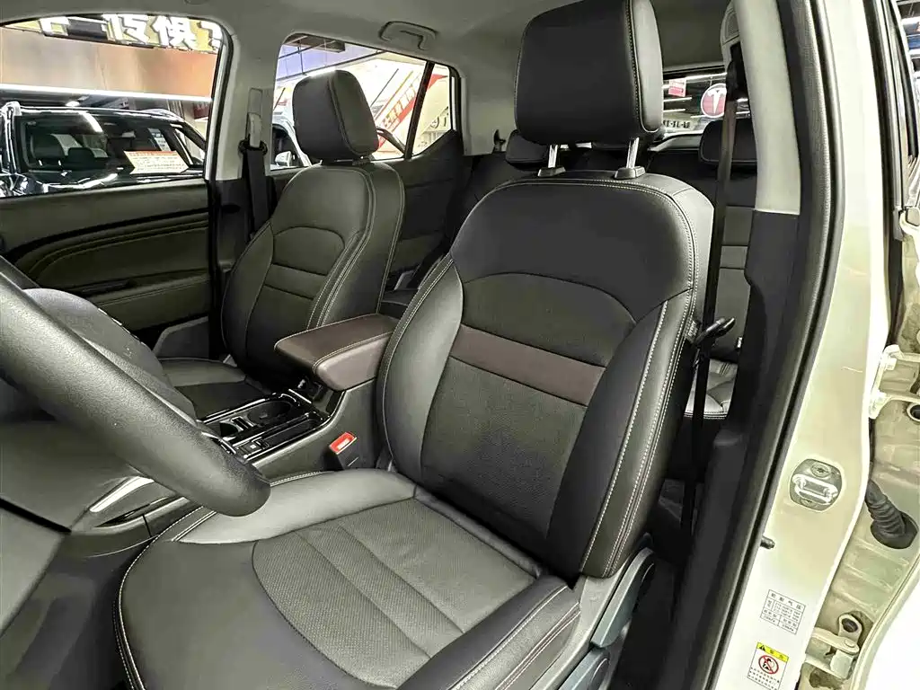 GAC Motor Trumpchi GS3 2020 — фото 22