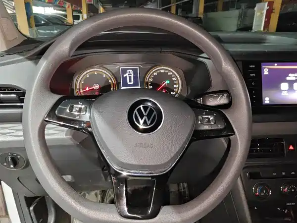 Volkswagen Tharu 2021