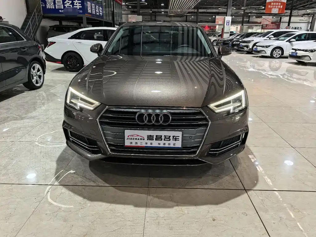 Audi A4L 2017 — фото 13