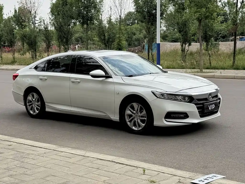 Honda Accord 2019 — фото 3
