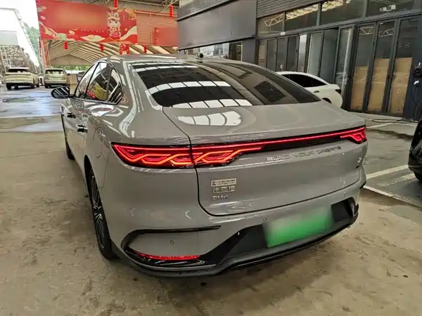 BYD Han 2025