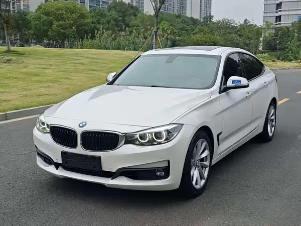 BMW 3 Series GT 2018