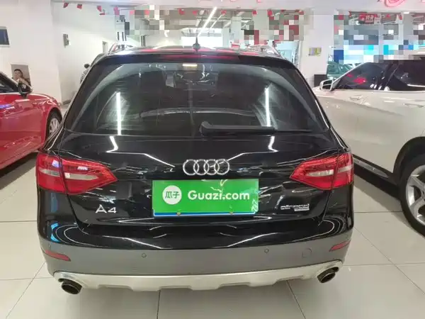 Audi A4 2014