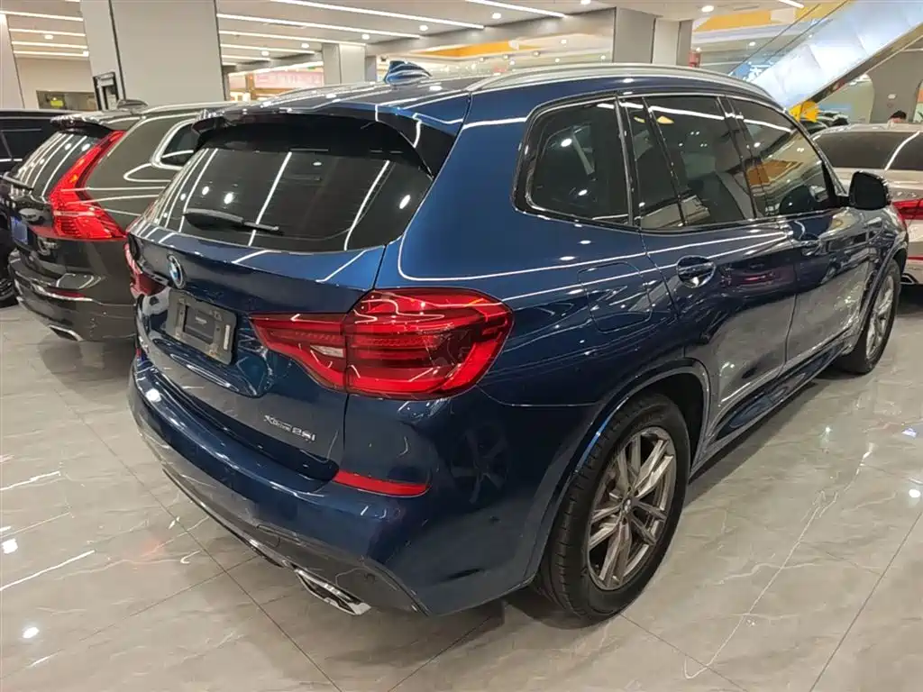 BMW X3 2019 — фото 6
