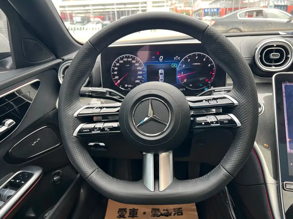 Mercedes-Benz C-Class 2023 — фото 9