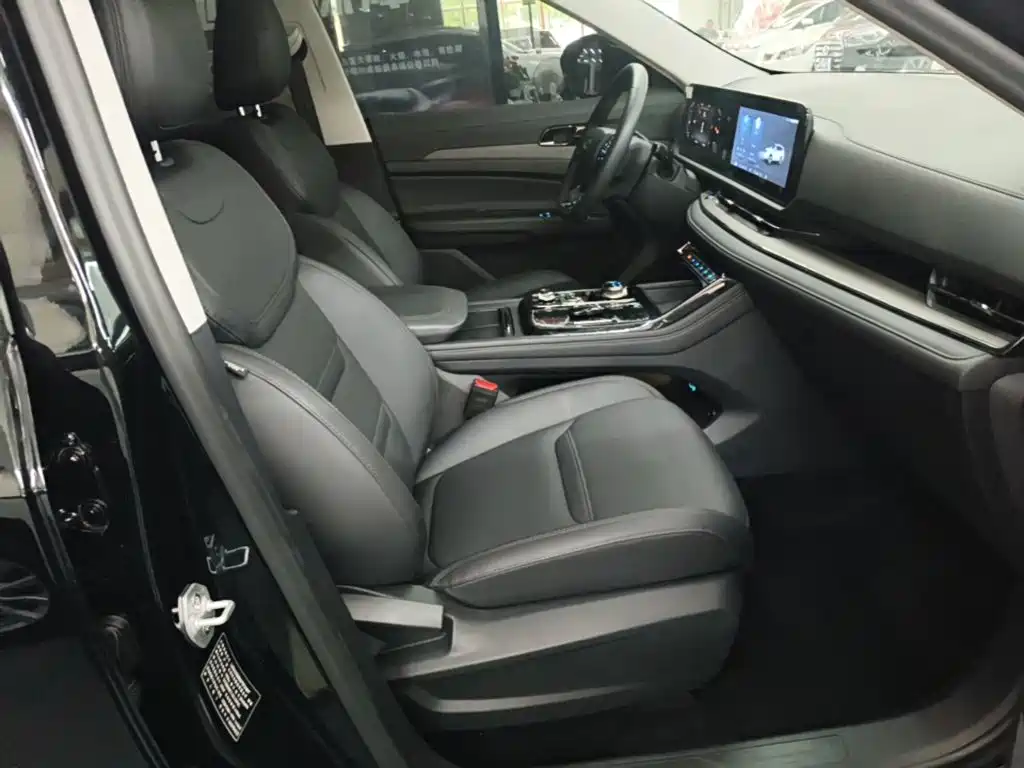 Ford Territory 2023 — фото 20
