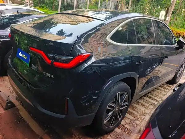 NIO EC6 2021