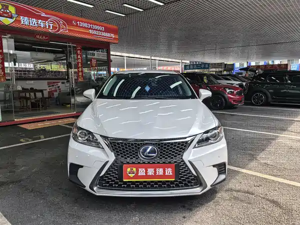 Lexus CT 2017