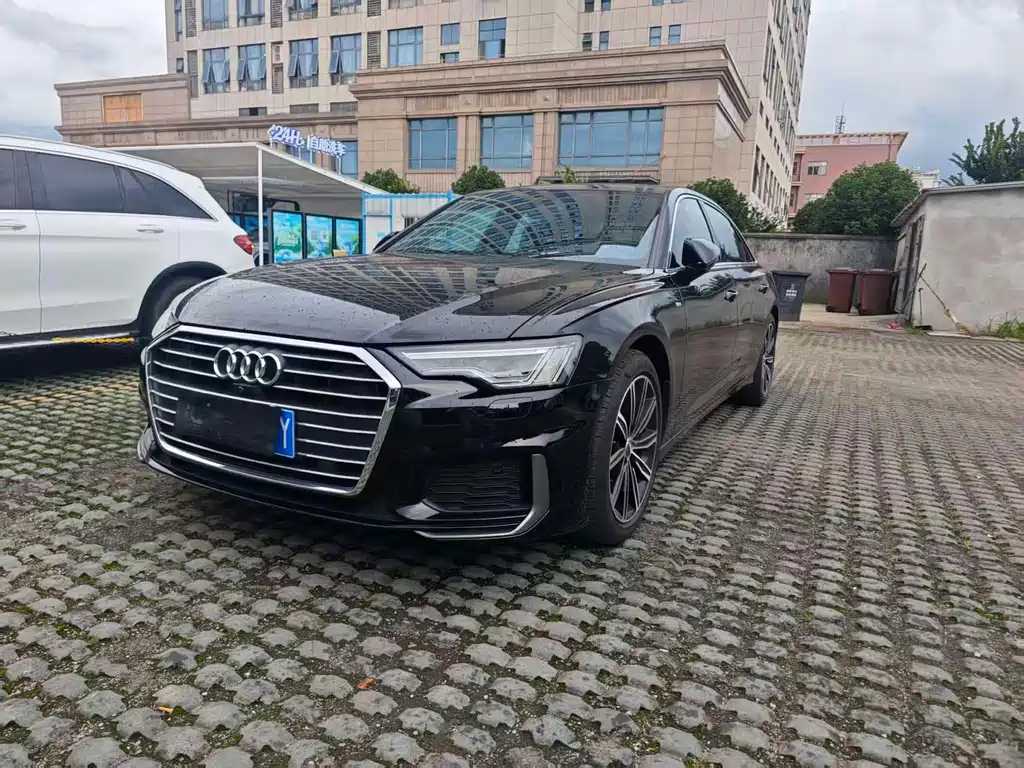 Audi A6L 2020 — фото 1