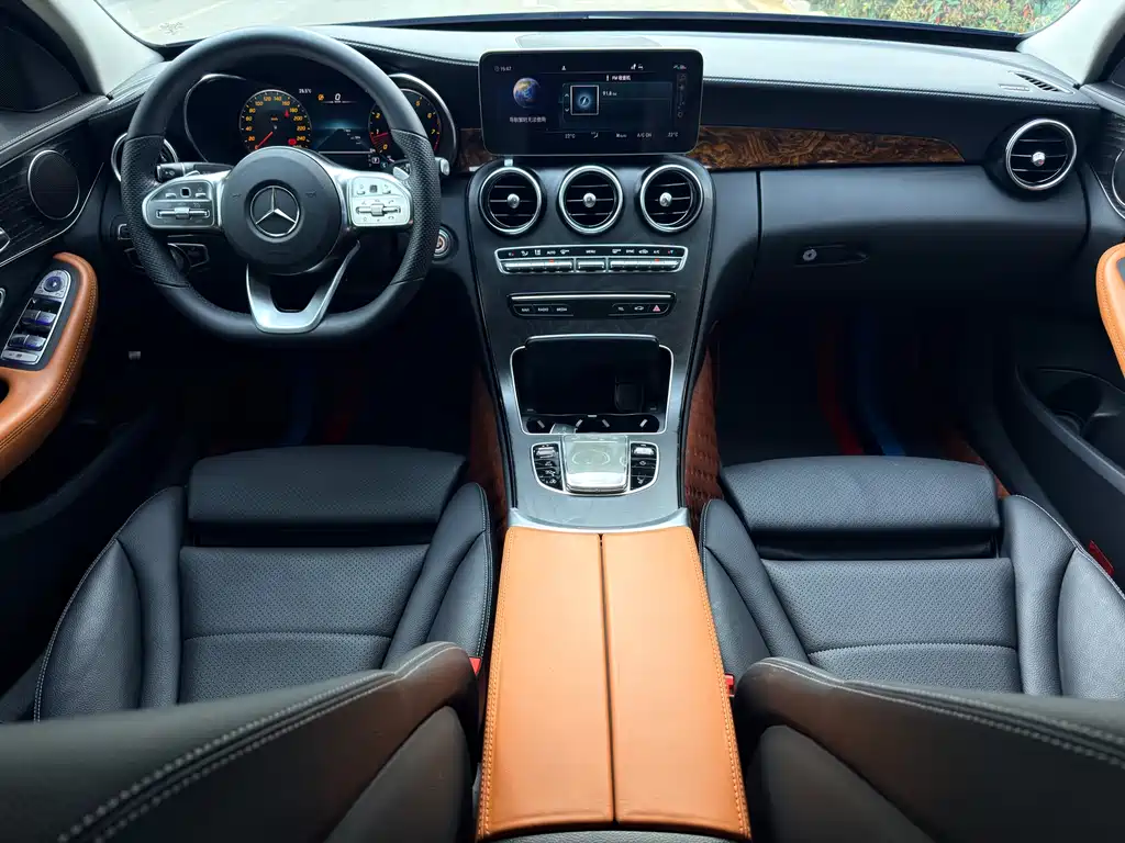 Mercedes-Benz C-Class 2021 — фото 12