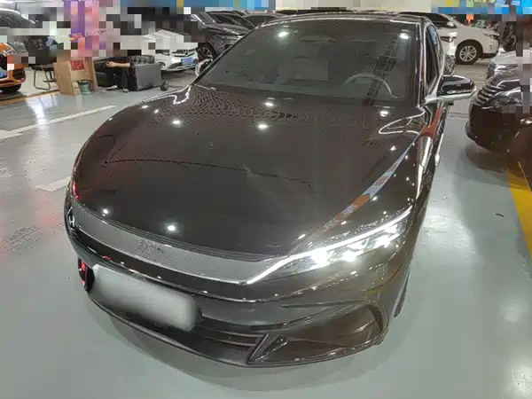 BYD Han 2025