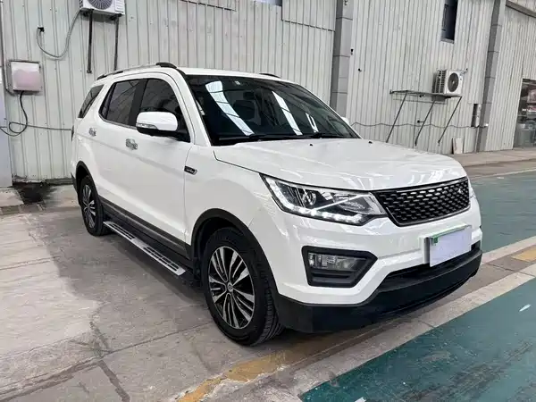 Changan Auchan CX70 2017
