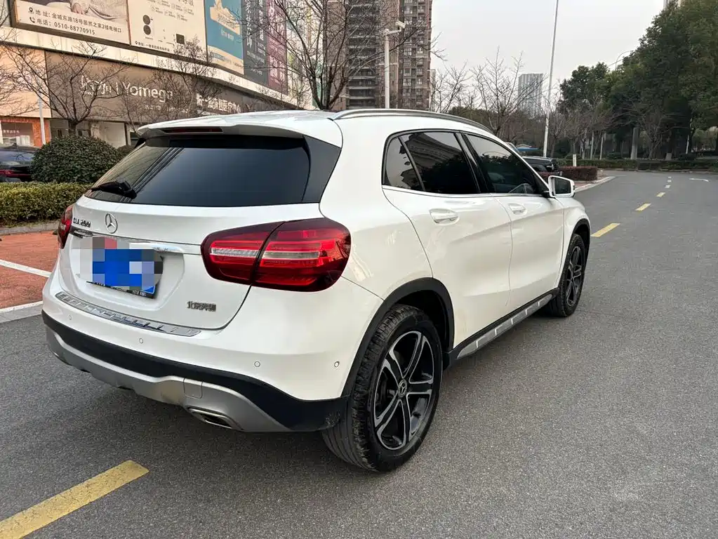 Mercedes-Benz GLA 2018 — фото 4