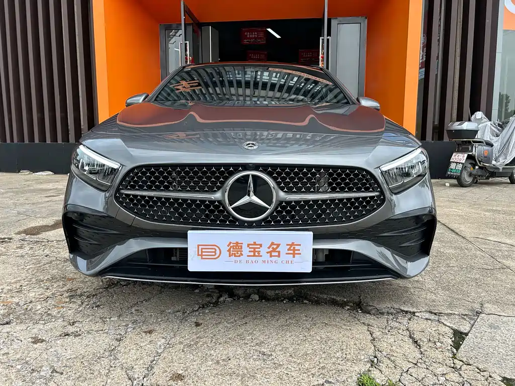 Mercedes-Benz A-Class 2025 — фото 2