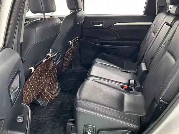Toyota Highlander 2018