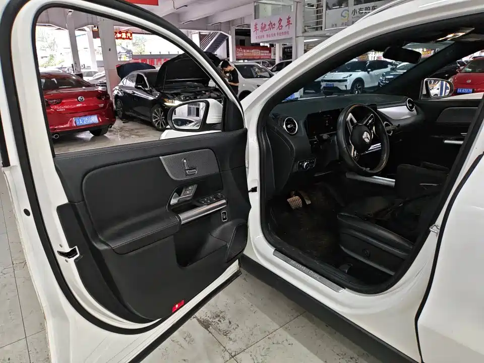 Mercedes-Benz GLA 2022 — фото 8