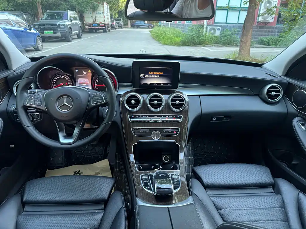 Mercedes-Benz C-Class 2015