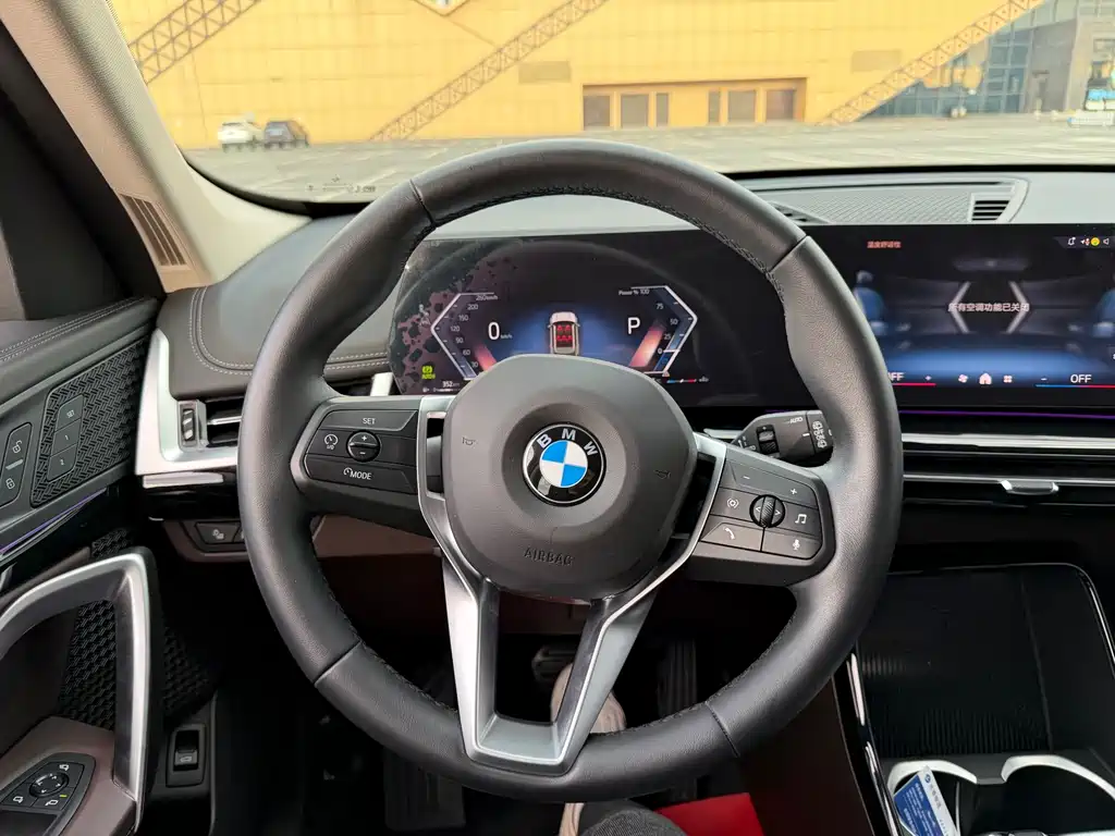 BMW X1 2023 — фото 24