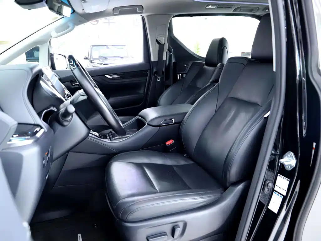 Toyota Vellfire 2021 — фото 21